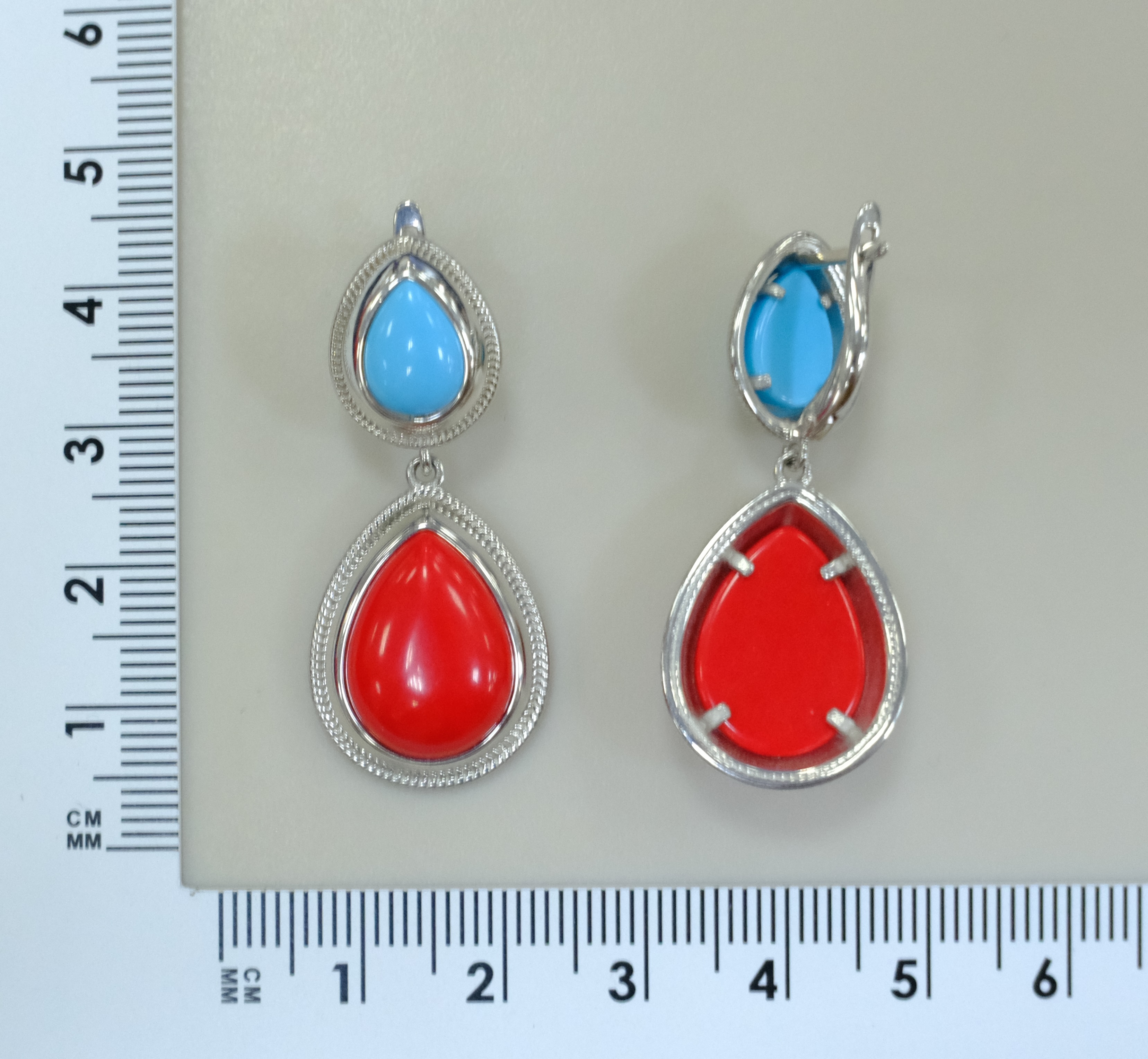 Серебряные серьги с кораллами и бирюзой